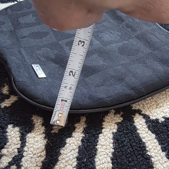 TOUS Vintage Minimalist Canvas Crossbody Bag, Teddy Bear Bag Charm - Picture 13 of 16